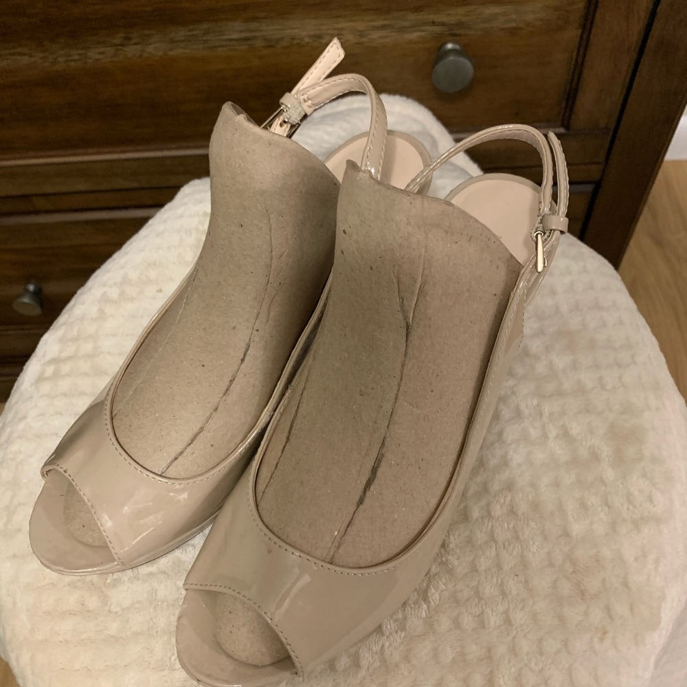 Nine West Patten Nude Sling Back Heels